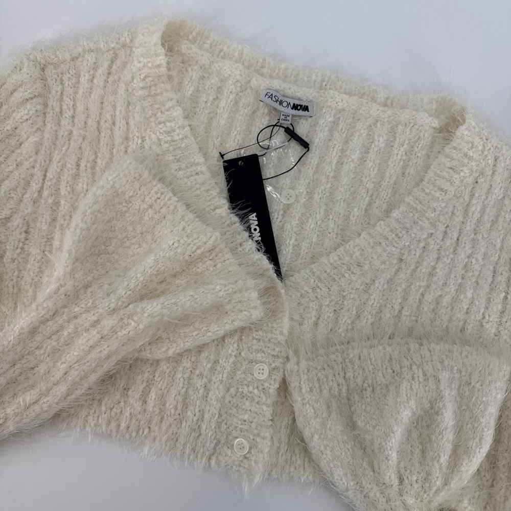 Fashion Nova Cream Cropped Sweater Bell Sleeves Fuzzy‎ Luxurious Y2K Womans Larg